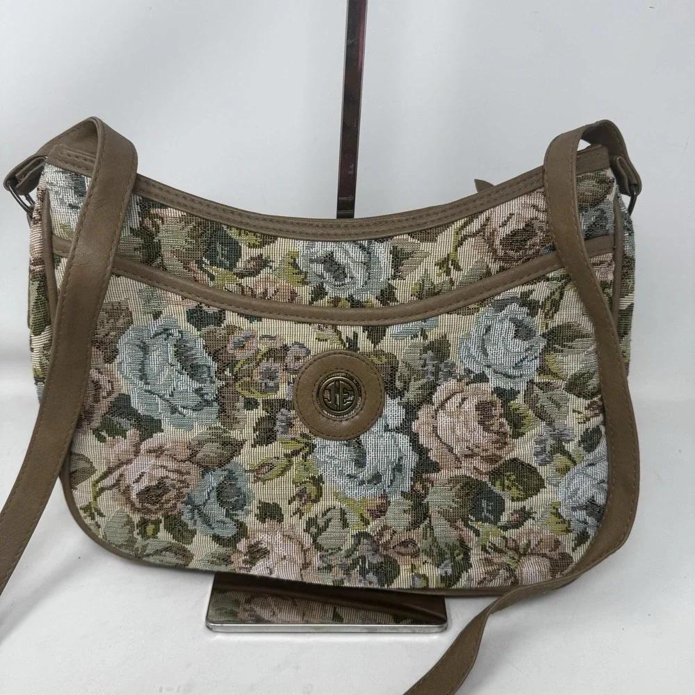 One East Carpet Bag Purse Tapestry Green Pink Canvas Med Zip Close Faux Leather